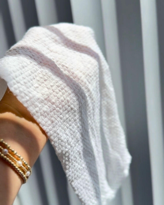 Blooming Travel Towel (1 case/20 Towels Ct)